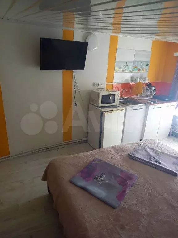 Комната 35 м в 2-к., 2/2 эт. - Фото 1