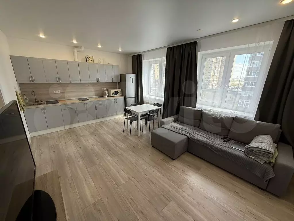 1-к. квартира, 40 м, 4/18 эт. - Фото 1