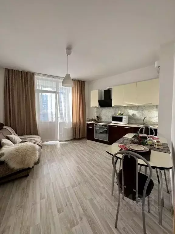 1-к кв. Свердловская область, Екатеринбург ул. Чкалова, 231 (55.0 м) - Фото 1