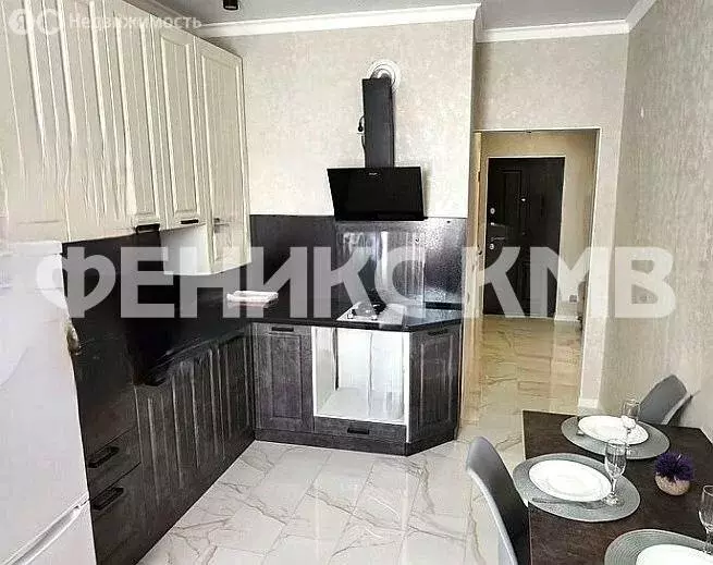 1-комнатная квартира: Пятигорск, улица Адмиральского, 1А (40 м) - Фото 1