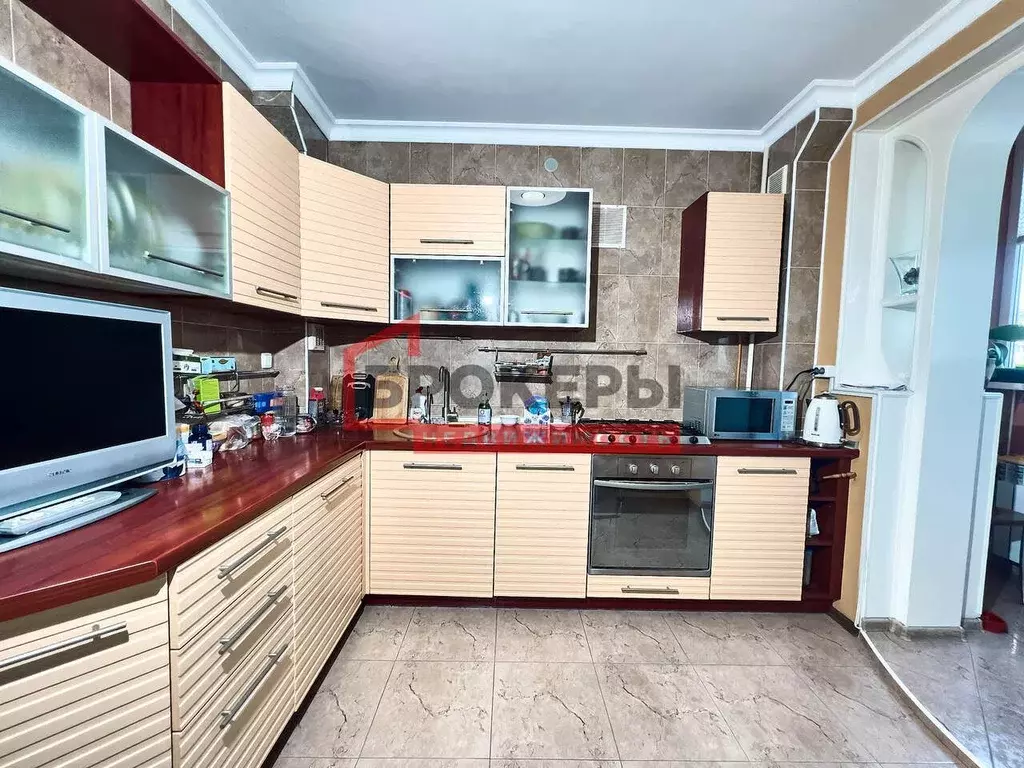 3-к кв. Севастополь ул. Героев Бреста, 44Г (68.6 м) - Фото 1