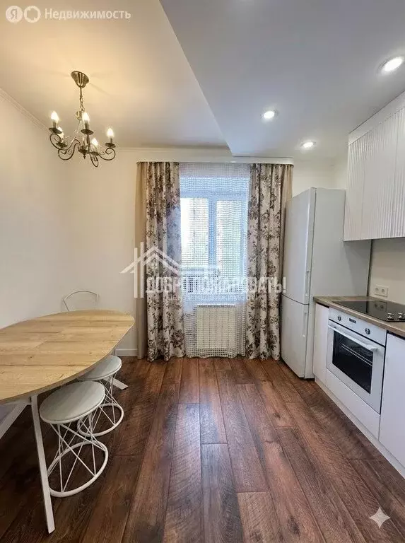 3-комнатная квартира: Абакан, улица Ломоносова, 16 (94.7 м) - Фото 2