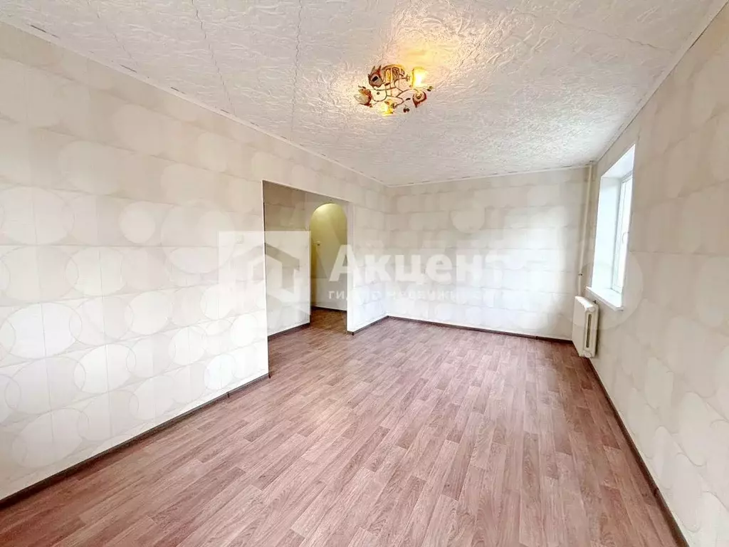 1-к. квартира, 31 м, 2/5 эт. - Фото 1