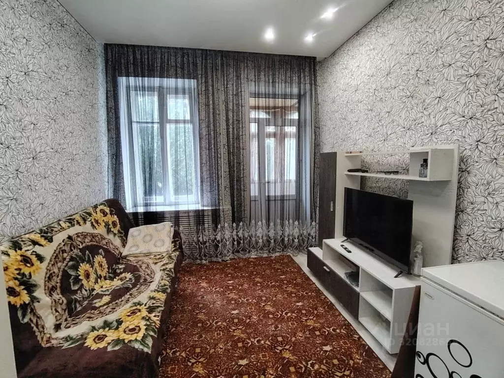 3-к кв. Оренбургская область, Орск пер. 1-й Домбаровский, 37 (75.0 м) - Фото 1