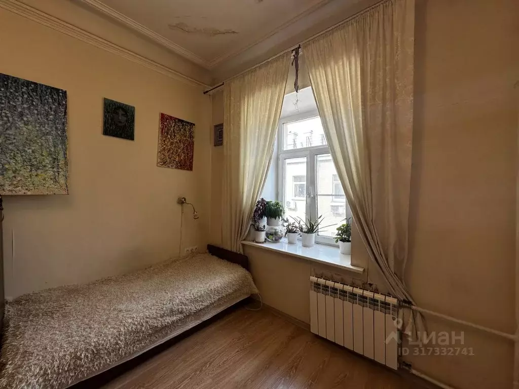Комната Москва Страстной бул., 4С3 (15.9 м) - Фото 1