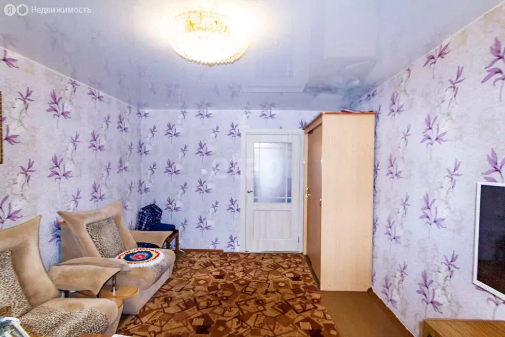 3-комнатная квартира: Ялуторовск, улица Дзержинского, 1 (58.8 м) - Фото 2