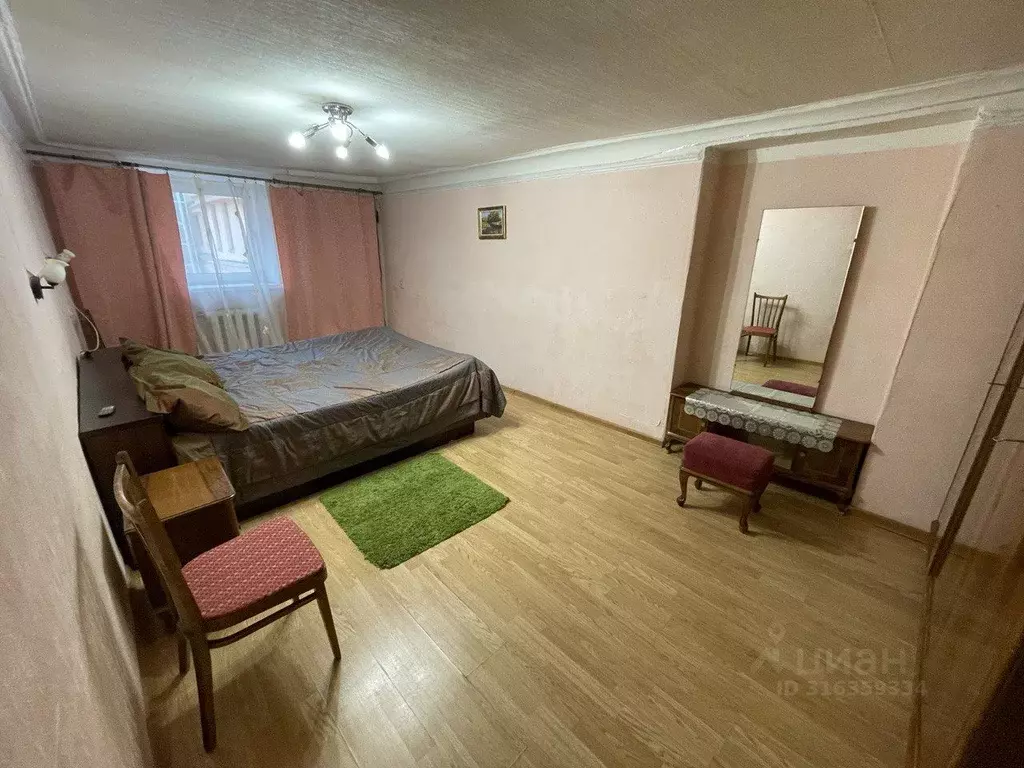 Комната Санкт-Петербург Каменноостровский просп., 63 (18.0 м) - Фото 1