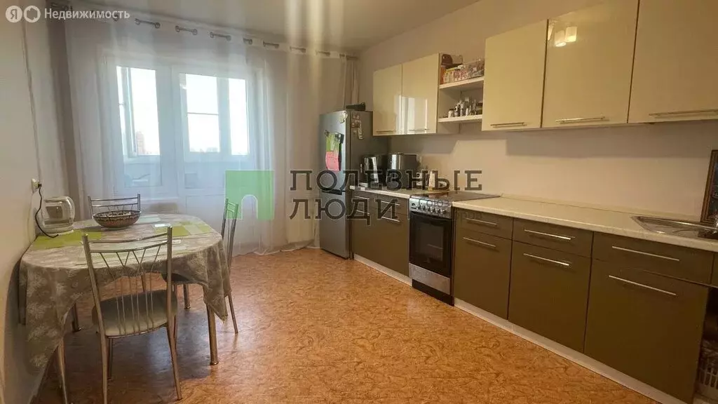 2-комнатная квартира: Ижевск, улица Е.М. Кунгурцева, 31 (61.1 м) - Фото 1