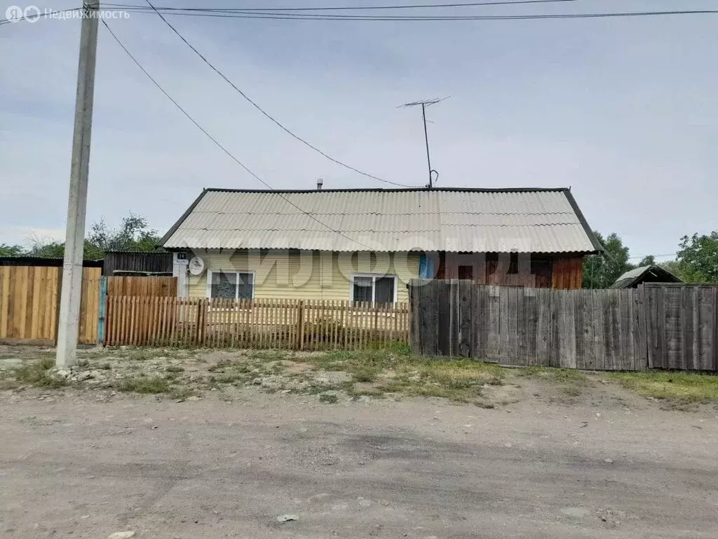 Дом в Бай-Хаак, улица Дружбы (80 м) - Фото 0