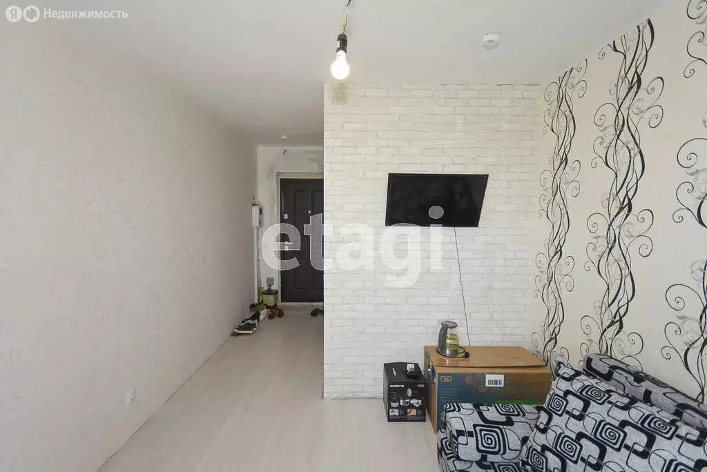 Квартира-студия: Тюмень, Интернациональная улица, 203к2 (15.7 м) - Фото 2