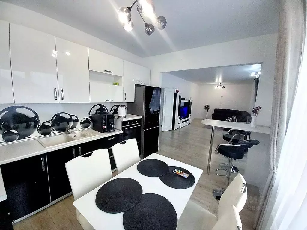 Дом в Башкортостан, Уфимский район, Михайловский сельсовет, д. Суровка ... - Фото 2