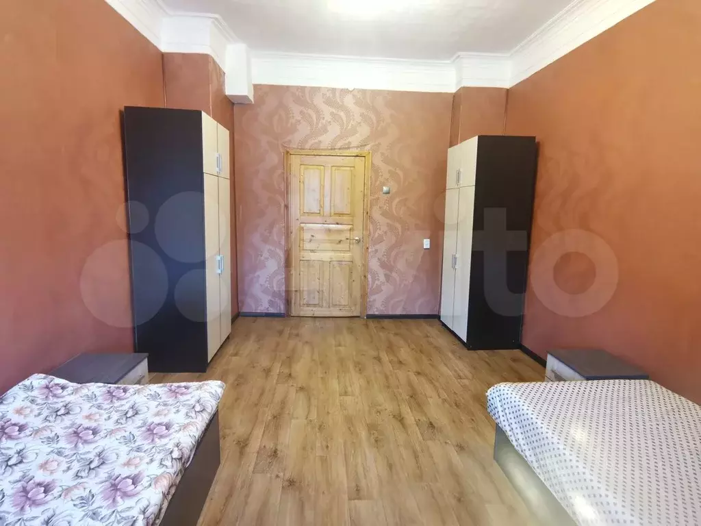 3-к. квартира, 71 м, 1/5 эт. - Фото 0