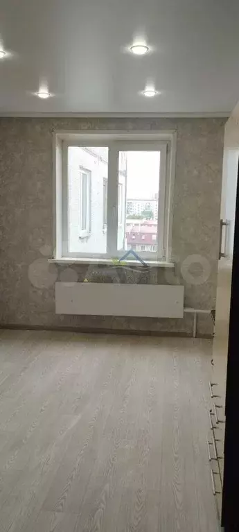 Комната 12 м в 1-к., 9/9 эт. - Фото 0
