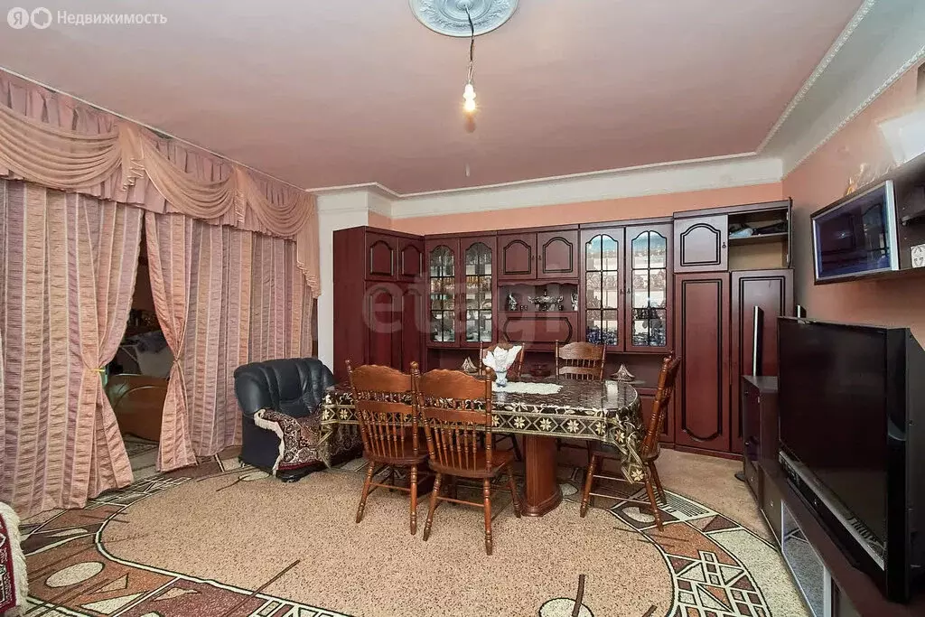 5-комнатная квартира: Тюмень, улица Немцова, 4 (181.5 м) - Фото 1