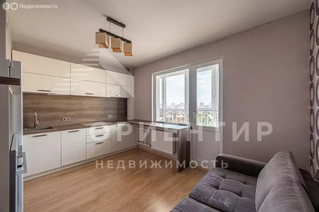 1-комнатная квартира: Екатеринбург, улица Краснолесья, 76 (38.7 м) - Фото 0