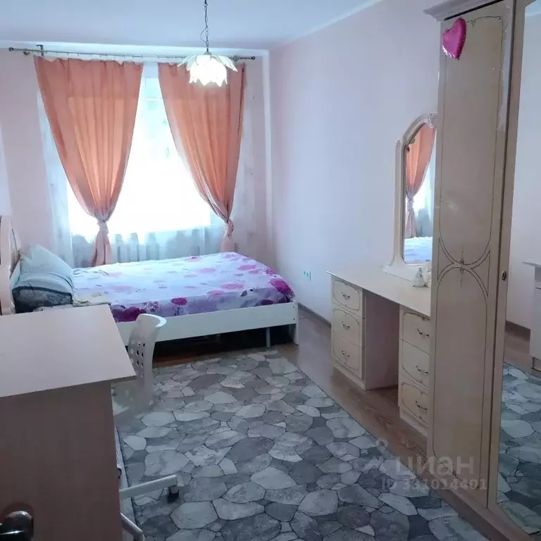 2-к кв. Свердловская область, Екатеринбург ул. Лобкова, 93 (47.0 м) - Фото 1