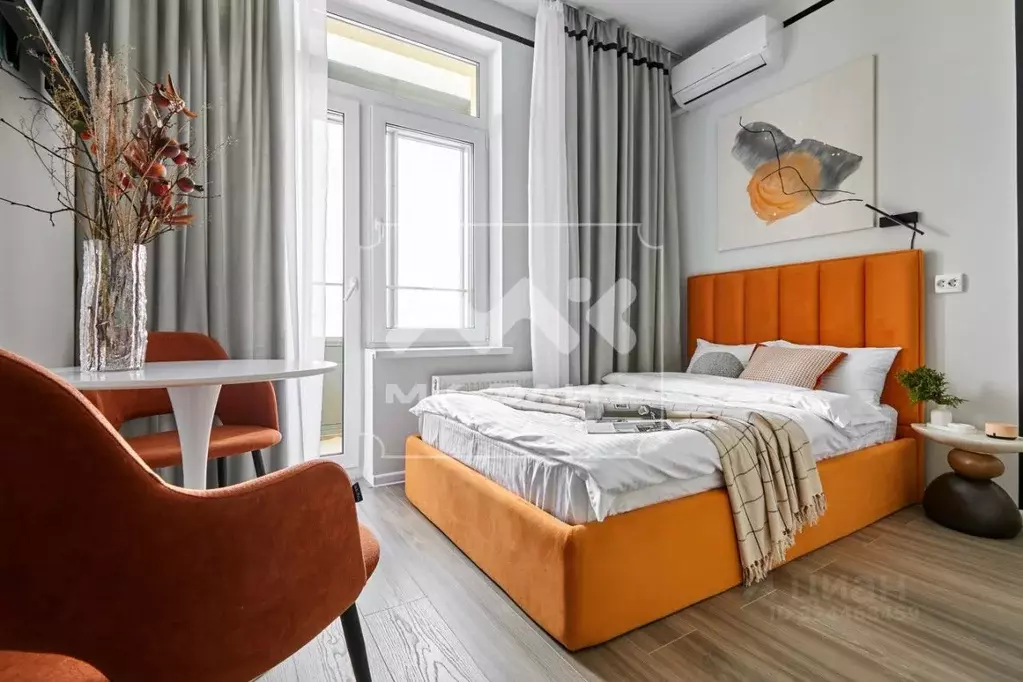 Студия Санкт-Петербург Октябрьская наб., 40 (17.7 м) - Фото 1