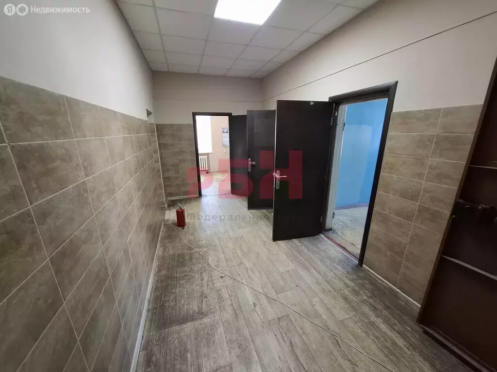 Офис (240 м) - Фото 1