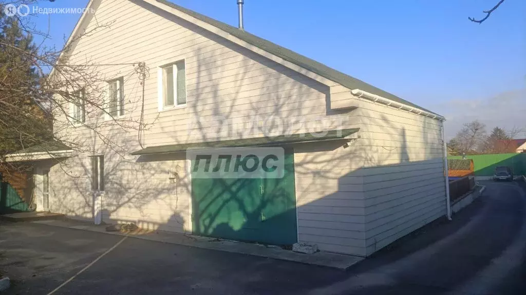 Дом в Артём, улица Матросова, 28 (174 м) - Фото 2