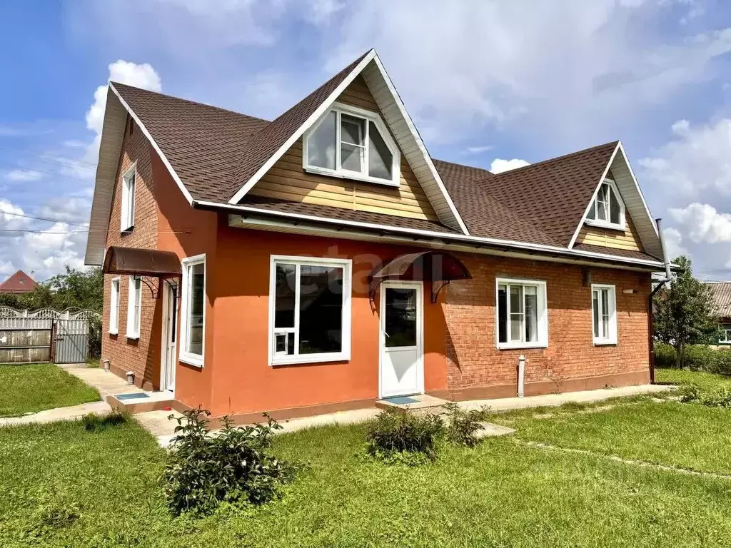 Дом в Смоленская область, Ярцево ул. Пограничников, 33 (166 м) - Фото 1