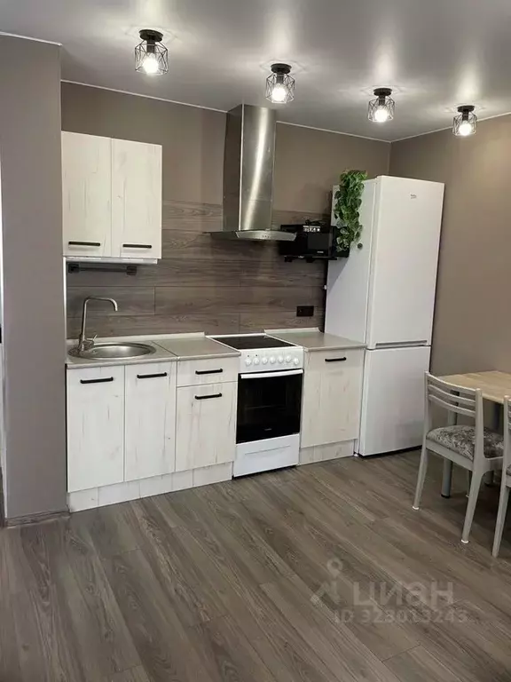 1-к кв. Башкортостан, Уфа Инорс мкр, ул. Новоселов, 8 (30.0 м) - Фото 2