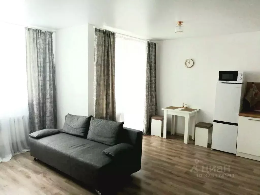 Студия Тюменская область, Тюмень ул. Червишевский Тракт, 47к3 (32.9 м) - Фото 1