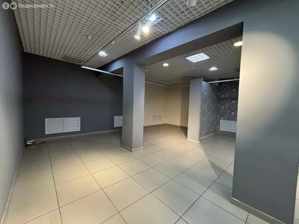Помещение свободного назначения (375 м) - Фото 2