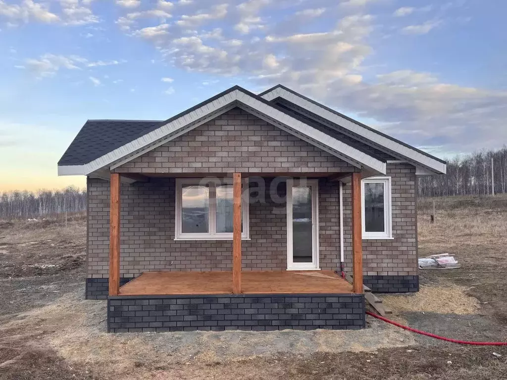 Дом в Челябинская область, Сосновский муниципальный округ, д. Мамаева  ... - Фото 1