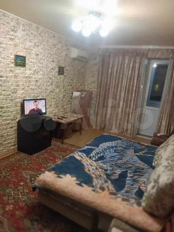1-к. квартира, 38 м, 2/4 эт. - Фото 1