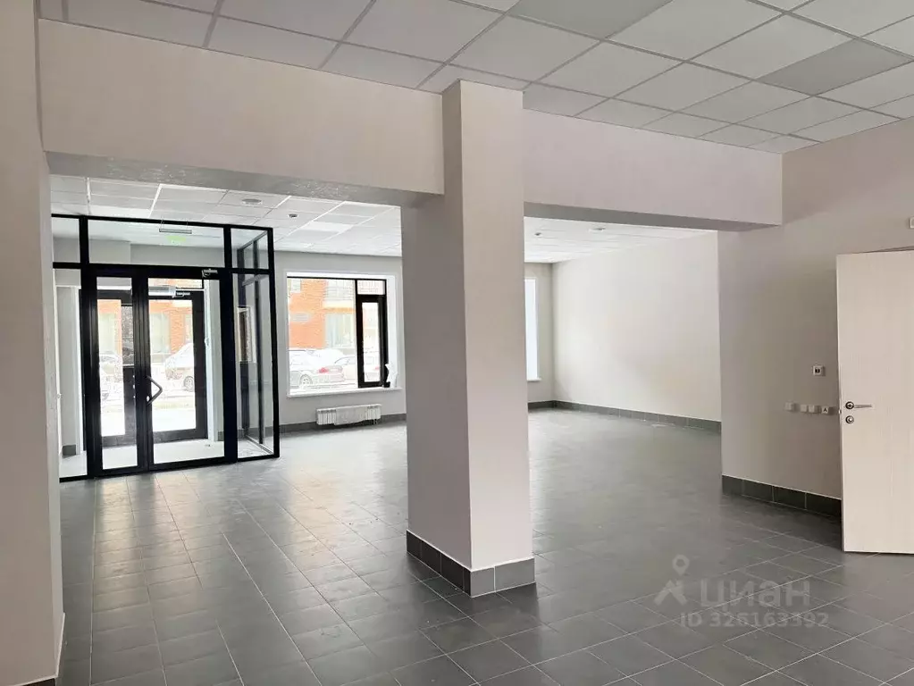 Помещение свободного назначения в Красноярский край, Красноярск ... - Фото 1