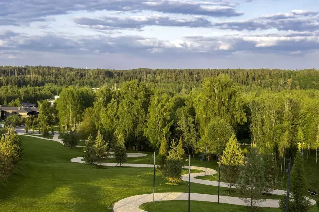 Участок в Московская область, Красногорск городской округ, д. ... - Фото 0