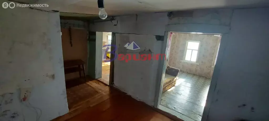 Дом в Челябинская область, Чебаркульский муниципальный округ, деревня ... - Фото 2