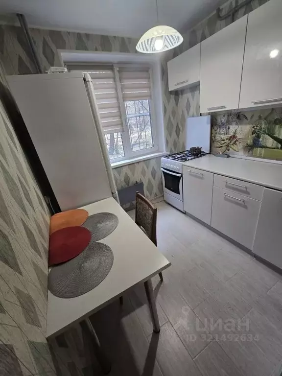 1-к кв. Челябинская область, Челябинск Южная ул., 2 (32.0 м) - Фото 0