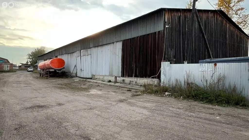 Помещение свободного назначения (1090 м) - Фото 2