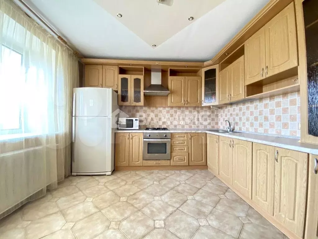 3-к. квартира, 92 м, 5/10 эт. - Фото 0