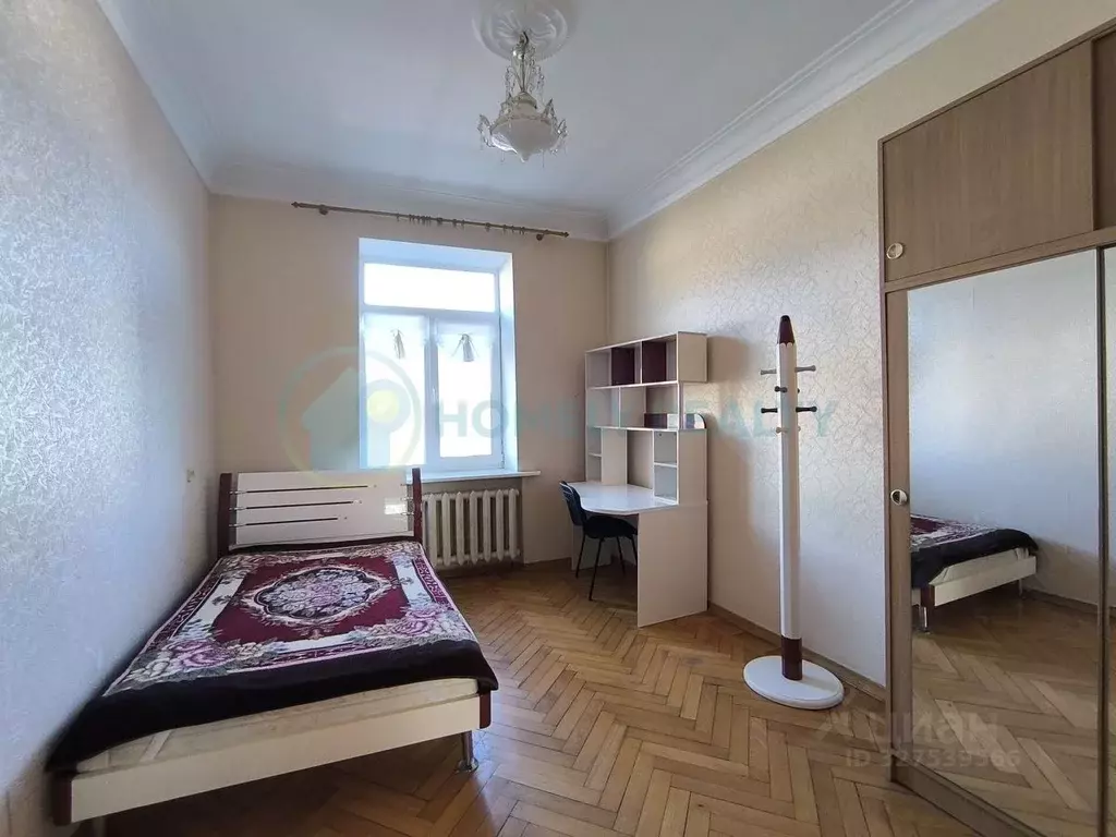 3-к кв. Севастополь ул. Ленина, 33 (70.0 м) - Фото 1