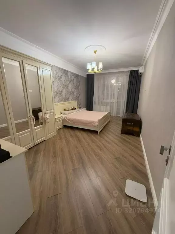 2-к кв. Дагестан, Махачкала ул. Абубакарова (88.0 м) - Фото 1