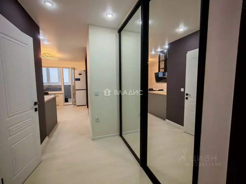 1-к кв. Владимирская область, Ковров ул. Сергея Лазо, 5 (42.0 м) - Фото 2