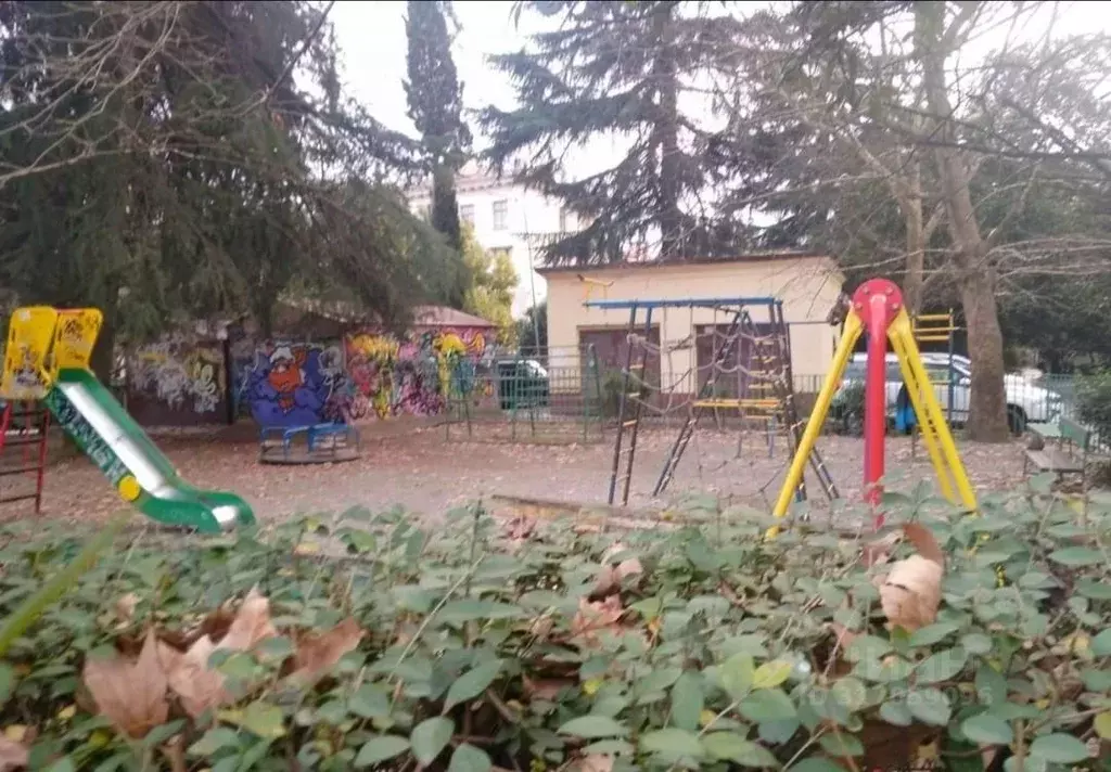 2-к кв. Краснодарский край, Сочи Гагарина мкр, ул. Красноармейская, 12 ... - Фото 1