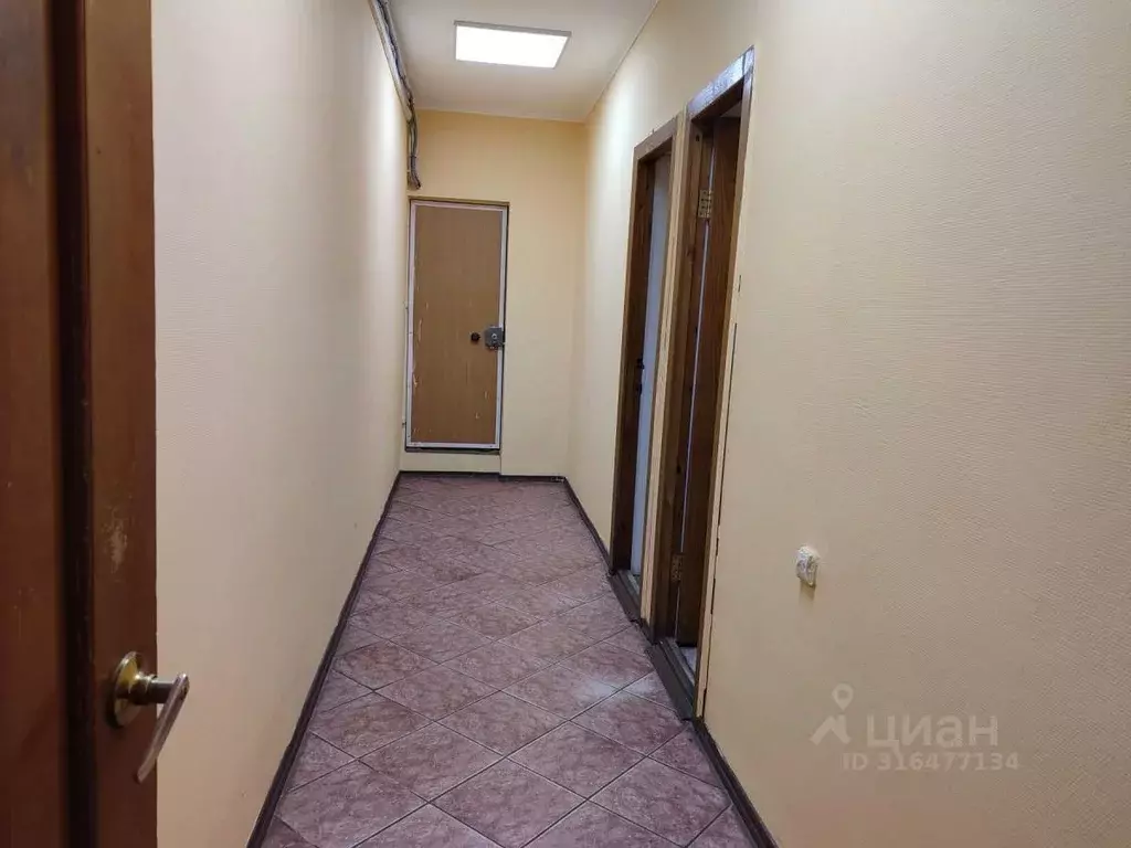 Офис в Самарская область, Самара Заводское ш., 13Б (1200 м) - Фото 1