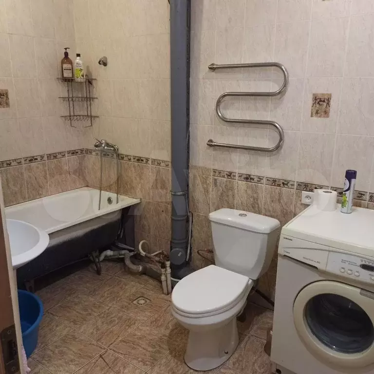 1-к. квартира, 40 м, 4/4 эт. - Фото 1