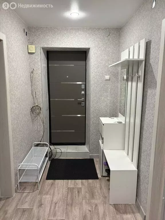 3-комнатная квартира: Новосибирск, улица Солидарности, 72 (62.3 м) - Фото 0