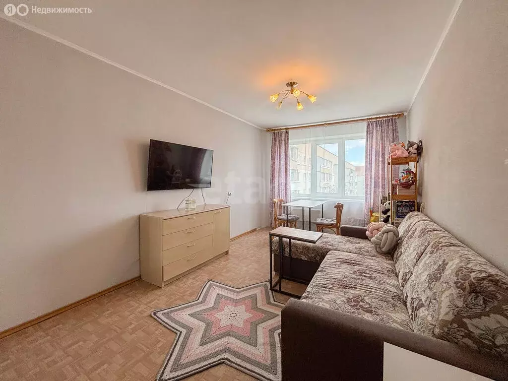 3-комнатная квартира: Псков, улица Рокоссовского, 11 (62.1 м) - Фото 1