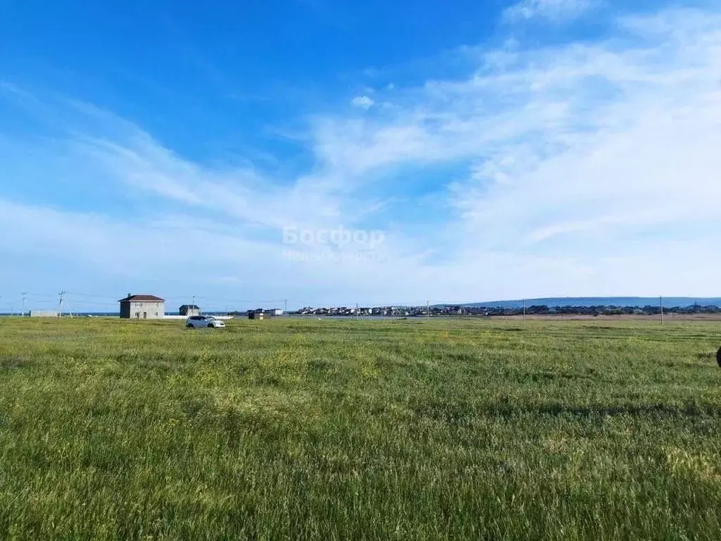 Участок в Крым, Феодосия городской округ, с. Береговое ул. Полевая ... - Фото 1