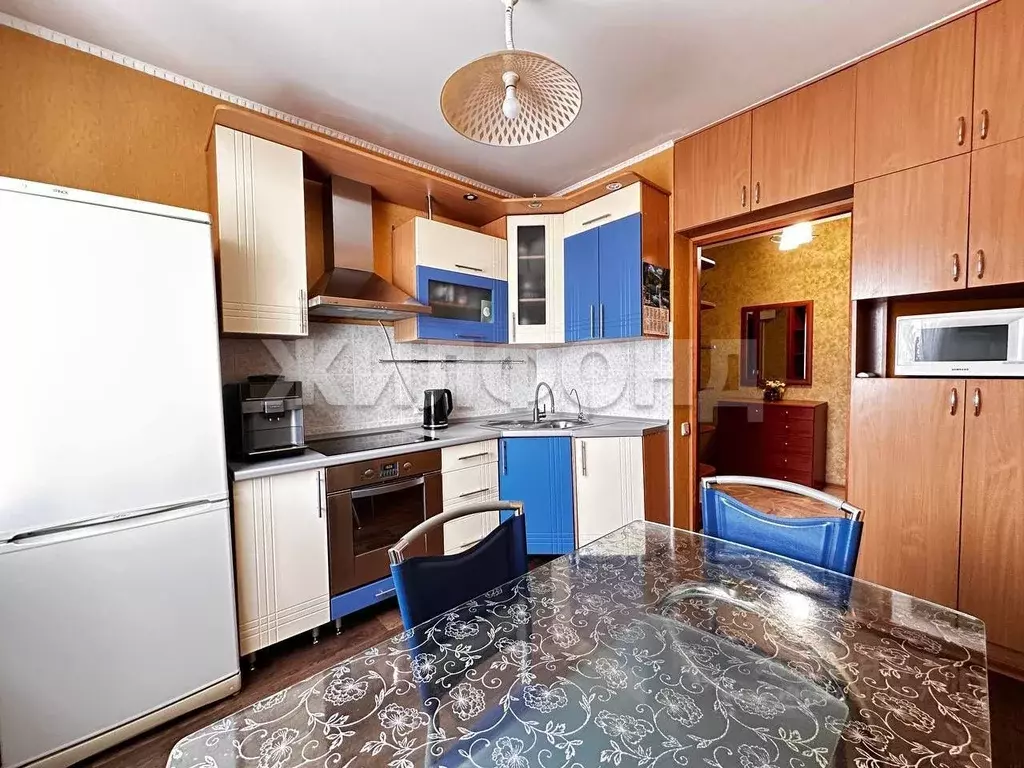 3-к кв. Ханты-Мансийский АО, Когалым Молодежная ул., 10 (65.0 м) - Фото 1