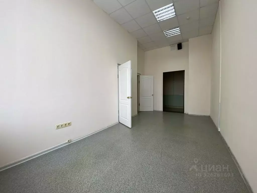 Офис в Новосибирская область, Новосибирск Станционная ул., 30А (35 м) - Фото 1