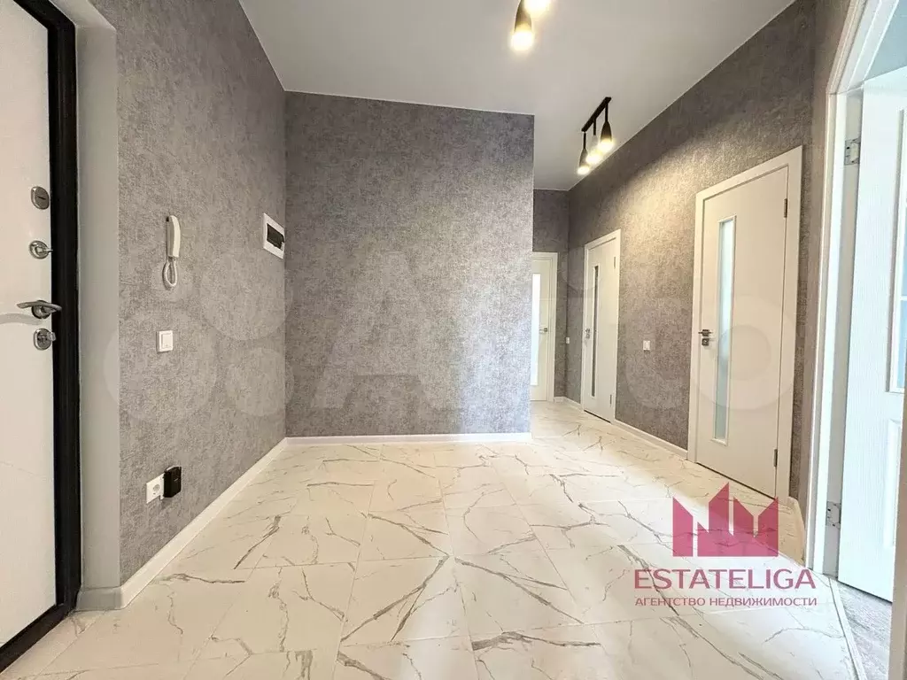 2-к. квартира, 60 м, 4/8 эт. - Фото 1