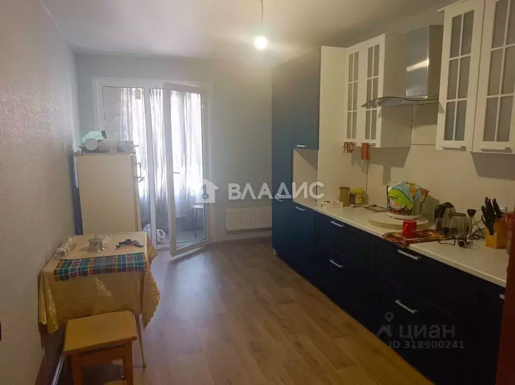 2-к кв. Саратовская область, Балаково Волжская ул., 33А (53.0 м) - Фото 0