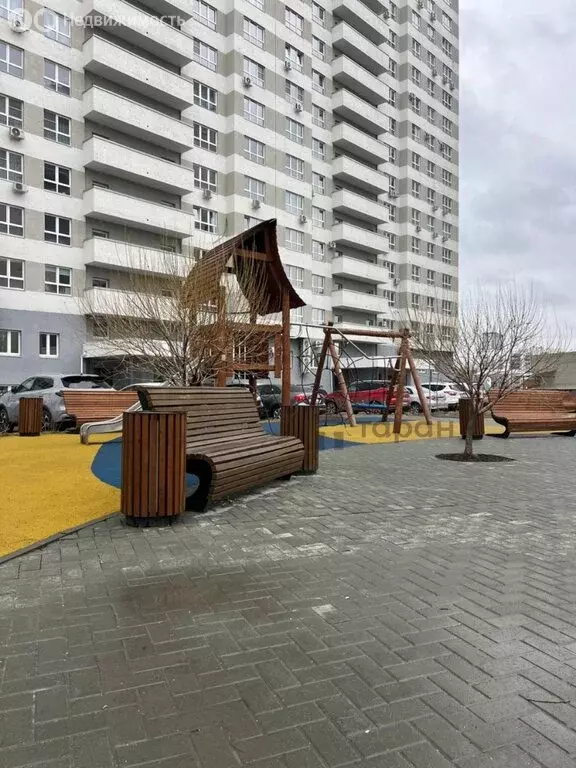 Квартира-студия: Челябинск, улица Энгельса, 4 (39.2 м) - Фото 1