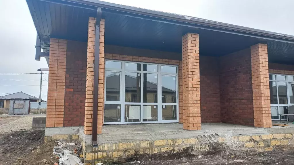 Коттедж в Ставропольский край, Михайловск Шпаковский район, ул. Федора ... - Фото 2